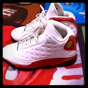 Air Jordan Retro 13 (White & Red)